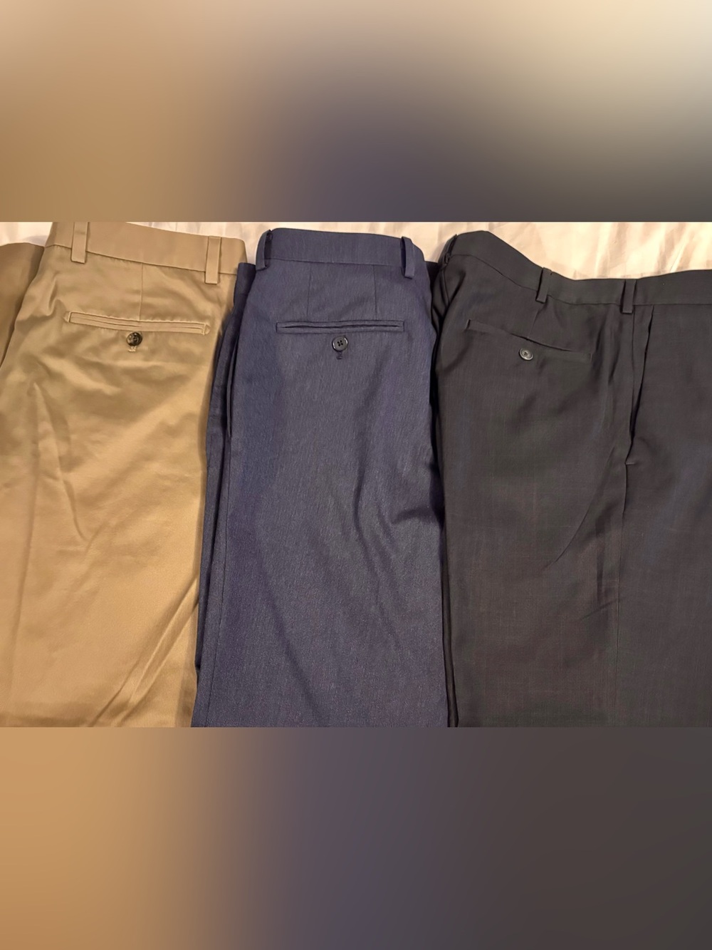 Excellent Condition 3 pair 32”x32” Men’s Pants